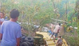Truk Tak Kuat Menanjak Mundur, Tabrak Dua Kendaraan di Bangkalan, Satu Orang Tewas