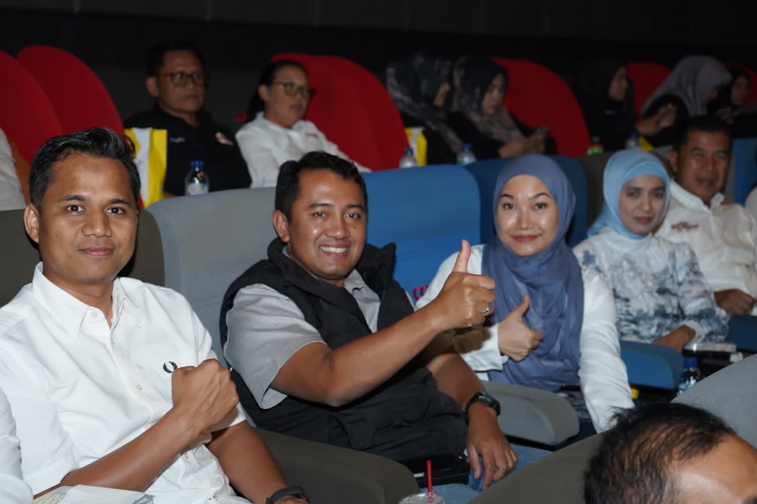 Polres Kediri Gelar Nobar, Kebersamaan Anggota Dikemas Lewat Film