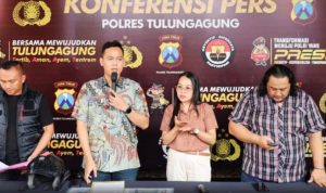 Sakit Hati Usai Perceraian, Pria di Tulungagung Bakar Mobil Diduga Milik Selingkuhan Mantan Istri